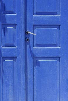 (Photo) Blue Door